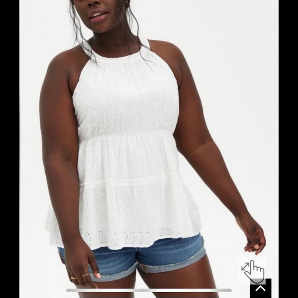 Torrid white eyelet tiered sleeveless top